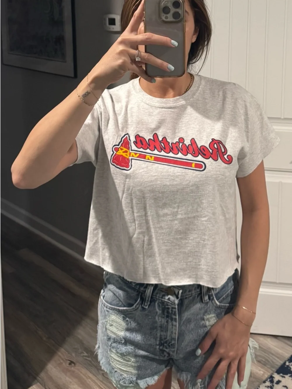 Widespread Panic x ATL Braves Women’s Cropped Tee - Picture 3 of 5